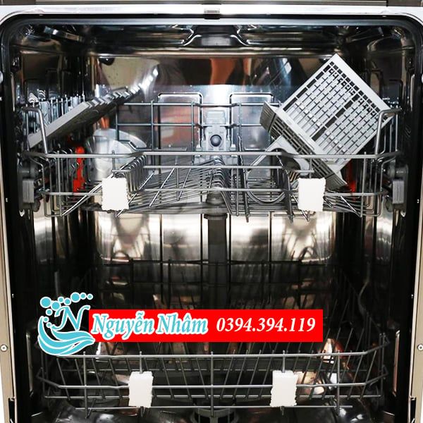 ARISTON LFB5B010X Máy Rửa Bát cao cấp