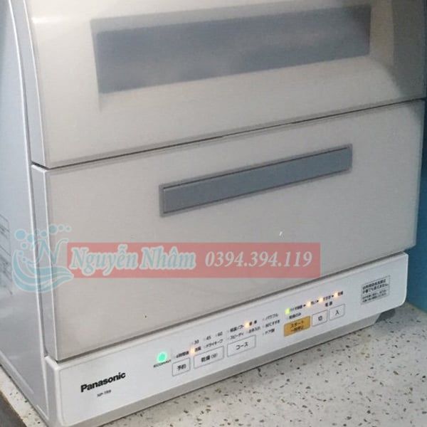 Máy rửa bát Panasonic NP-TR9