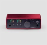 Combo Mic PC K200 Sourd Card Focusrite Solo Gen 4