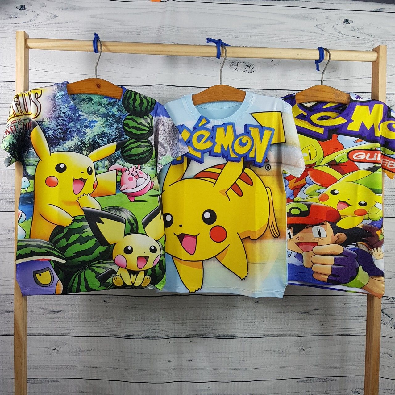  Áo thun Pikachu 