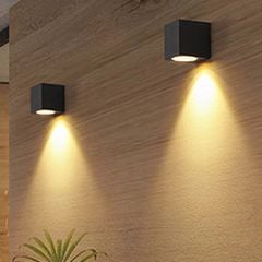 Đèn gắn tường ngoài trời hình vuông hắt 1 đầu EDI-013