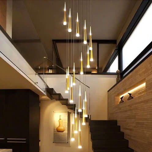 Đèn thả sao băng thông tầng trang trí cầu thang