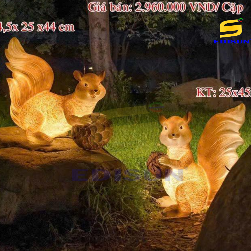 [ĐÔI SÓC] Đèn trang trí cảnh quan sân vườn - đôi sóc
