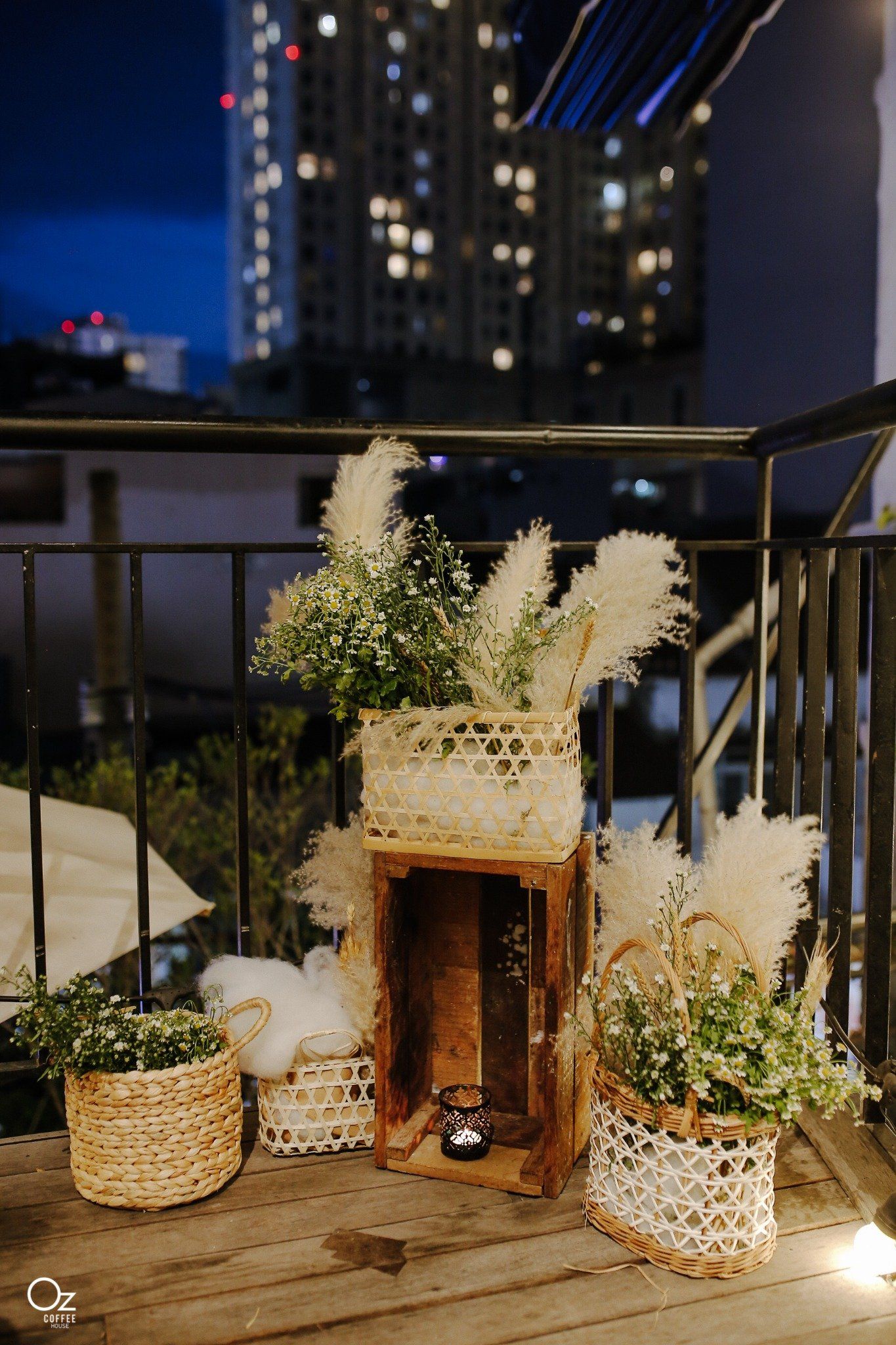  ROOFTOP - BAN CÔNG - FALL EARLY CONCEPT - OZ_HTC 