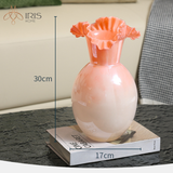 Bình hoa thuỷ tinh gradient hồng cổ loe viền nhún bèo