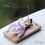 Đế cắm trầm hương