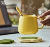 Cốc nước kèm đế giữ ấm