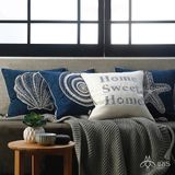 Gối vuông vải polyester tổng hợp in hoạ tiết vỏ sinh vật biển