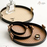 Khay đựng tròn sắt uốn da đan màu vàng