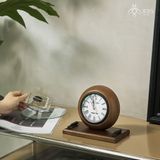 Đồng hồ trang trí dáng tròn gỗ óc chó