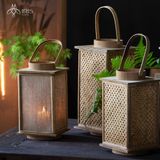 Đèn lồng mây tre đan dáng trụ