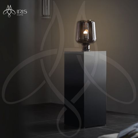 Đèn bàn thủy tinh kim loại cao cấp