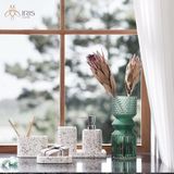 Bộ đồ dùng nhà tắm đá terrazzo trắng vân vàng cam