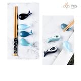 Gác đũa hình cá voi