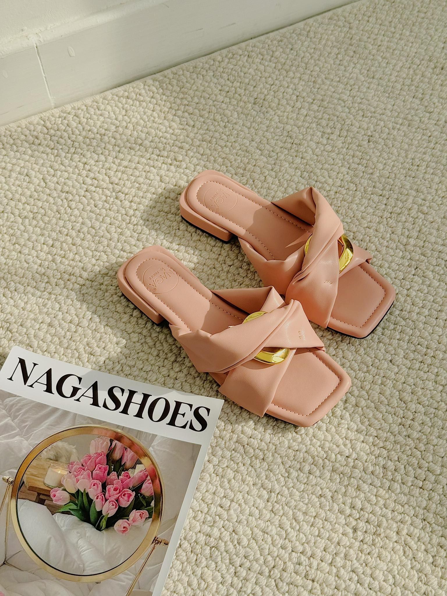  DÉP NAGASHOES QUAI XOẮN PHỐI KHÓA VÀNG NAD290 