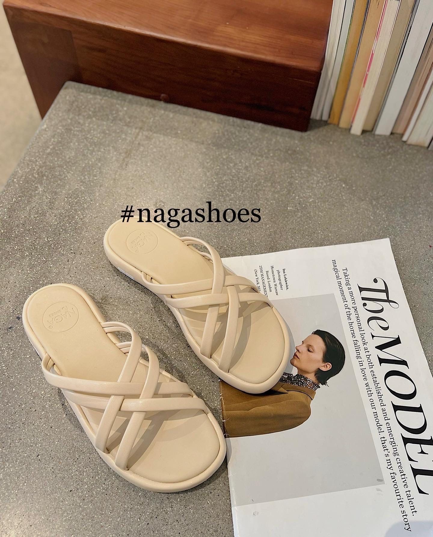  DÉP NAGASHOES MŨI TRÒN QUAI ĐAN CHÉO 2P NAD207 