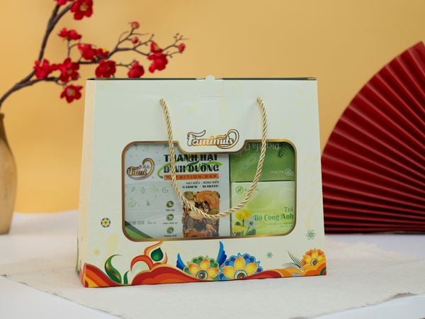 Set Quà Tặng Xuân Tươi 1 - Hộp quà Tết cao cấp sang trọng ý nghĩa 2025