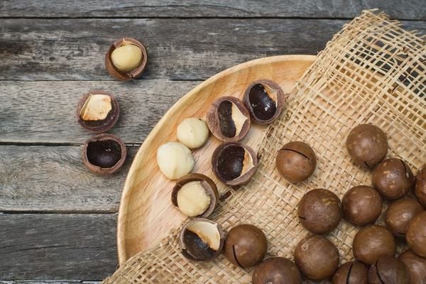 Hạt Macca Nứt Vỏ Nhập Khẩu Úc - Túi 1kg