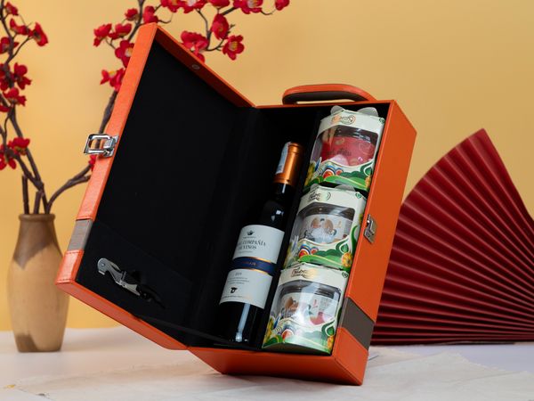 Set Quà Tặng Đắc Lộc 2 - Hộp quà Tết cao cấp sang trọng ý nghĩa 2025