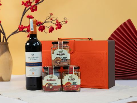 Set Quà Tặng Đắc Lộc 4 - Hộp quà Tết cao cấp sang trọng ý nghĩa 2025