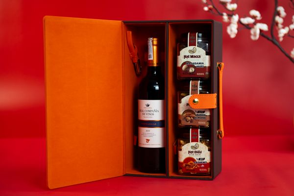 Set Quà Tặng Đắc Lộc 4 - Hộp quà Tết cao cấp sang trọng ý nghĩa 2025