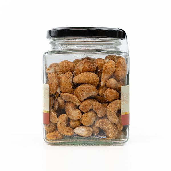 Hạt điều TomYum Faminuts hũ thủy tinh 180g