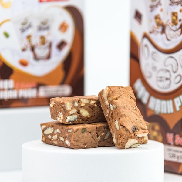 Kẹo Hạnh Phúc (Nougat) Faminuts Hộp Giấy 64g