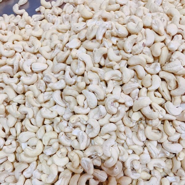 Hạt điều tươi nhân trắng W240 - Túi 1kg