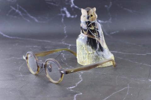 N003035A - Kính mát cao cấp