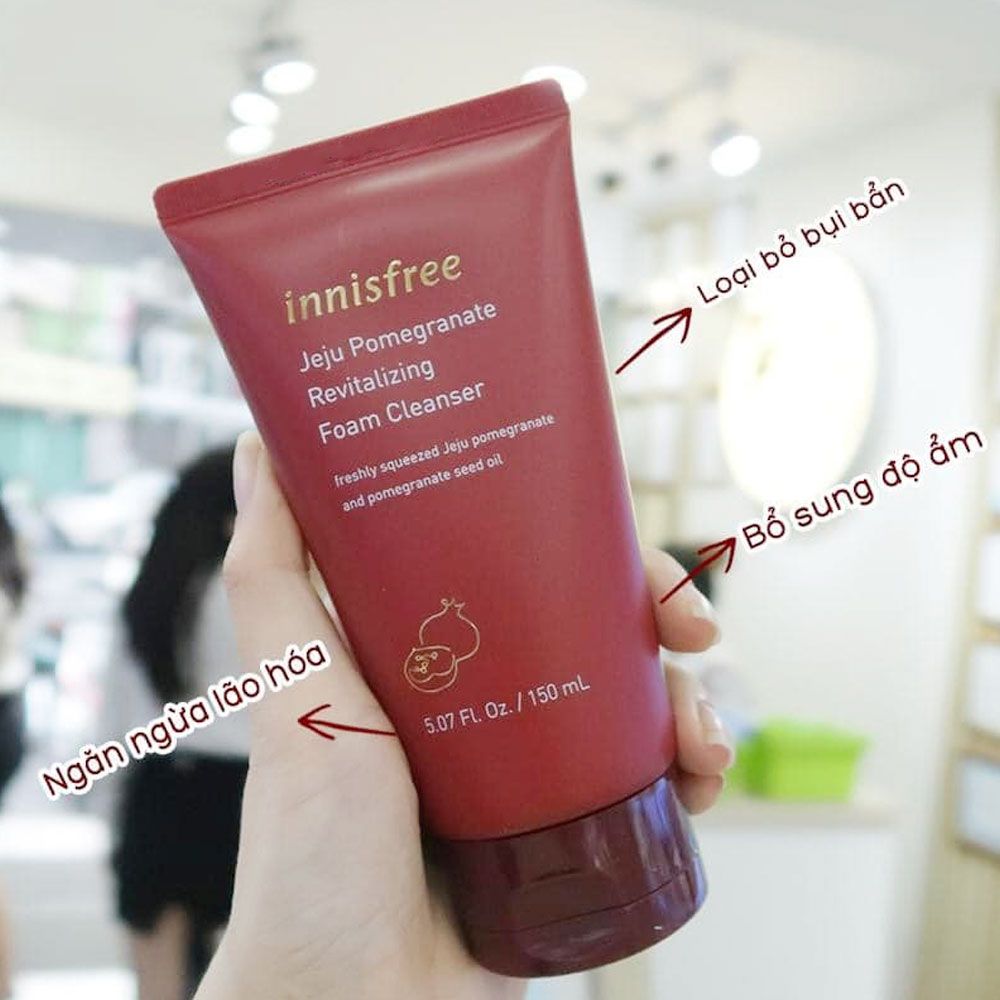  Sữa Rửa Mặt Dưỡng Trắng Da Innisfree Jeju Pomegranate Revitalizing (150ML) 