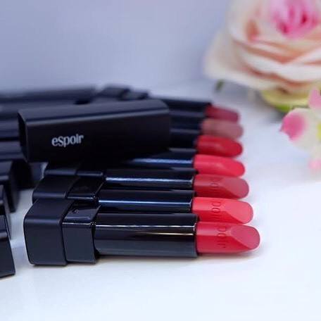 Espoir No Wear Signature - lì nhưng ẩm mịn, không mang lại cảm giác khô môi 1