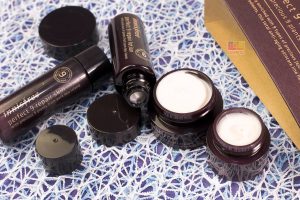 Mini Innisfree Perfect 9 Repair Special Kit 2 Mini Innisfree Perfect 9 Repair Special Kit 1