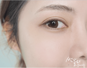 Cho bạn lớp makeup đều màu, tự nhiên, không tỳ vết. 1