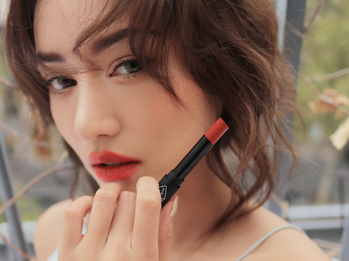 3CE SLIM VELVET LIP COLOR2 FLUFFY RED Bici Cosmetics