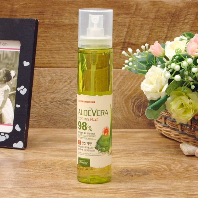  Xịt Khoáng Arumtown Aloe Vera Soothing Mist 