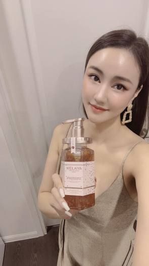  Sữa Tắm Trắng Da WEILAIYA Tủy Mật Hoa Hồng Damask Grand Rose Extracts Whitening Shower Gell 