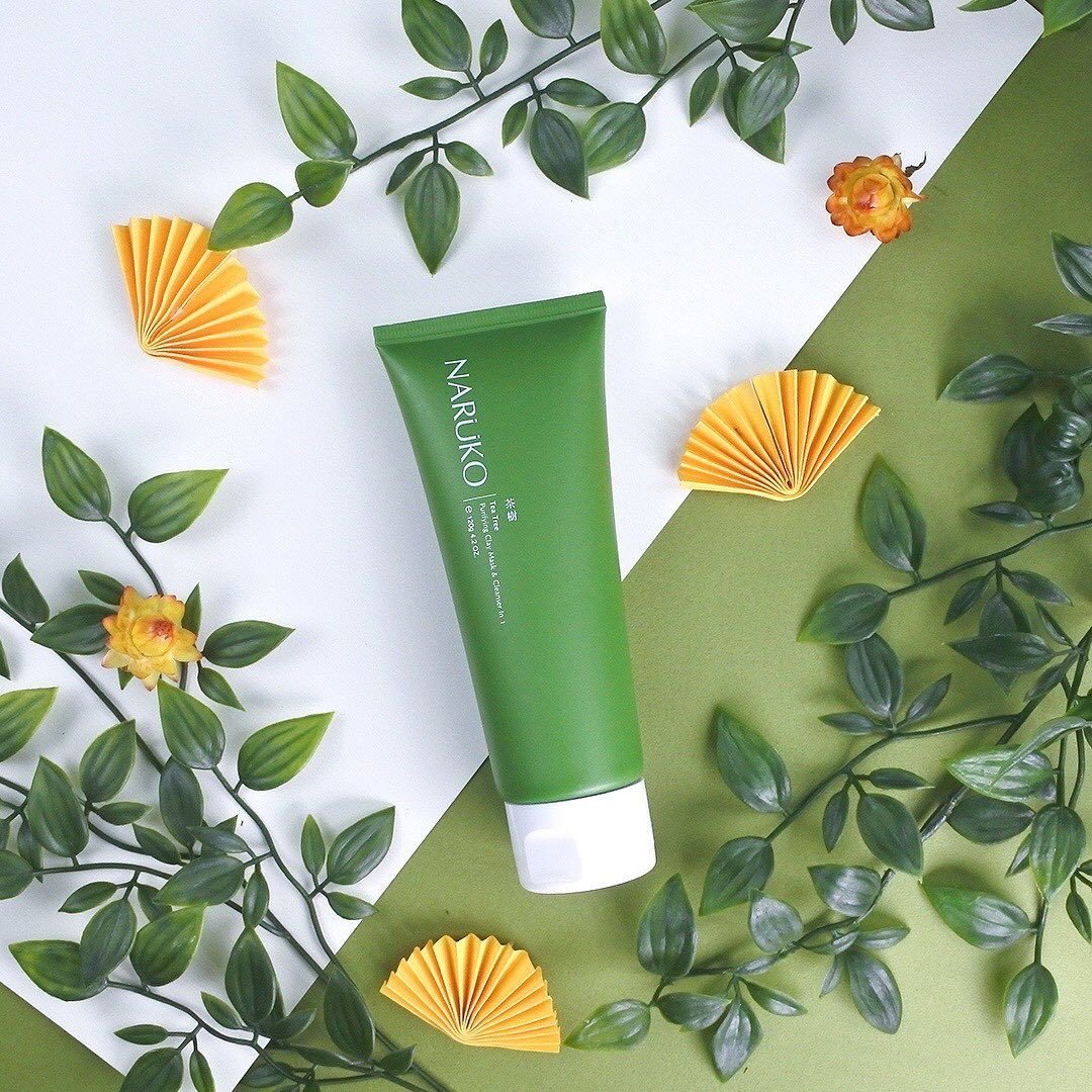  Sữa Rửa Mặt Bùn Trị Mụn Chiết Xuất Tràm Trà NARUKO Tea Tree Purifying Clay Mask & Cleanser In 1 