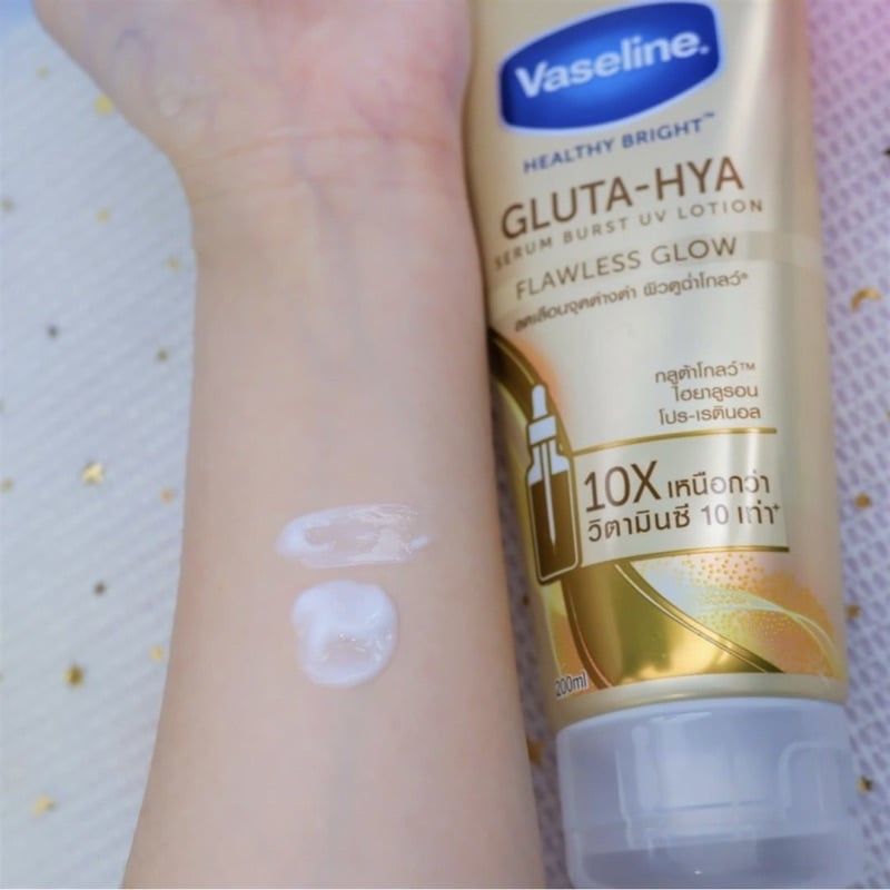  Sữa Dưỡng Thể 10x VASELINE GLUTA HYA SERUM BURST Body Lotion - 300ml 