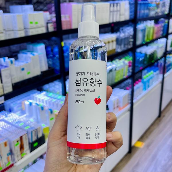  (Đủ 3 Hương) Xịt Thơm Quần Áo Fabric Perfume Hàn Quốc 250ml 