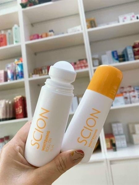  Lăn Khử Mùi Hỗ Trợ Trắng Da SCION Whitening Roll On NUSKIN 75ml 