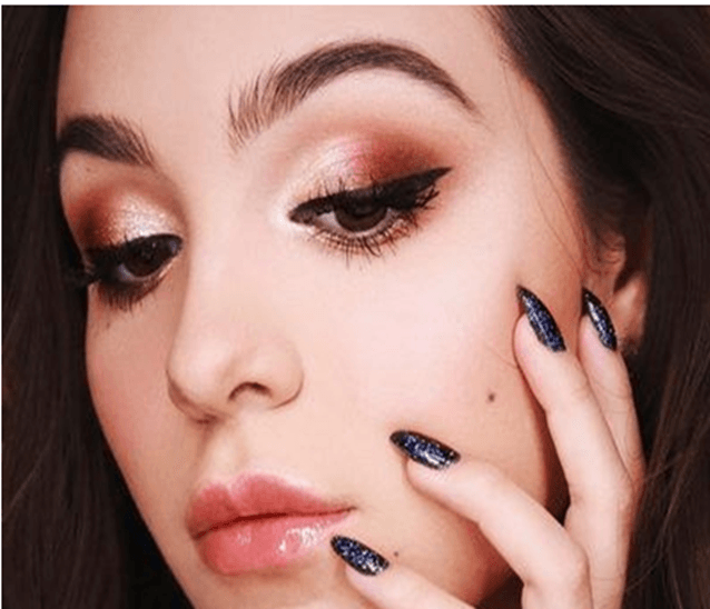 Bảng Màu Mắt Colourpop You Had Me Hello