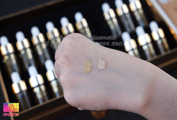 Chất serum đặc, chỉ cần 1-2 giọt là đủ cho cả khuôn mặt 2 Chất serum đặc, chỉ cần 1-2 giọt là đủ cho cả khuôn mặt 1