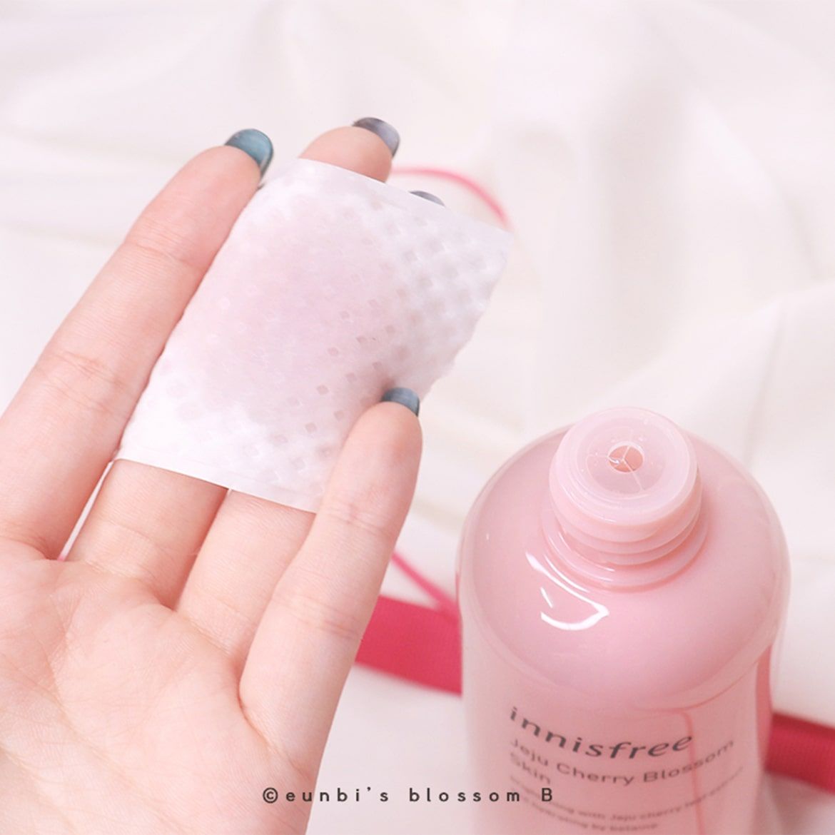  Bộ Kit Dưỡng Trắng 2 Món Innisfree Jeju Cherry Blossom Duo Kit 