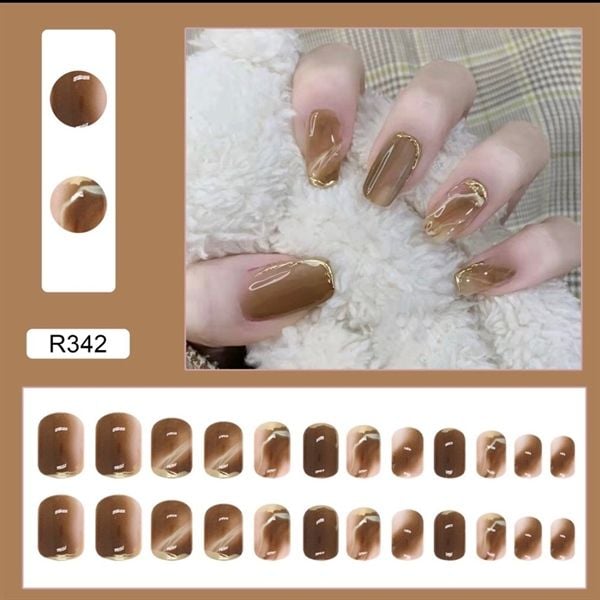  Set 24 Móng Tay Giả Nails Box Kèm Keo Dán Nội Đia Trung 