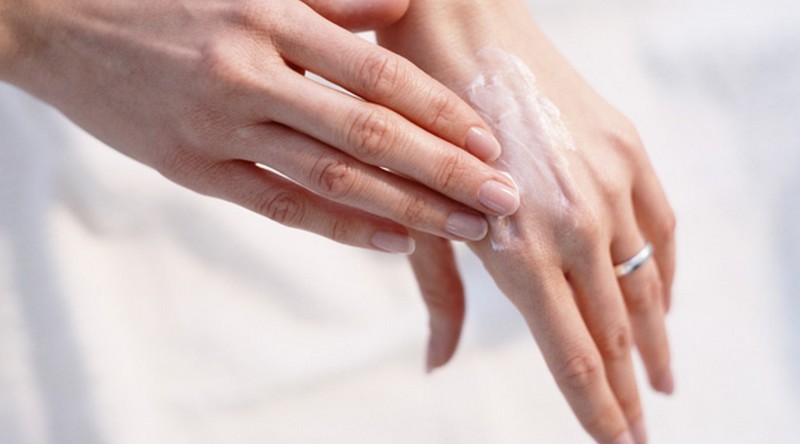Các bước dưỡng da tay tại nhà giúp da tay luôn mịn đẹp– bicicosmetics.vn