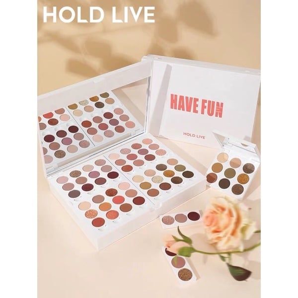  Bảng Mắt 63 Ô Có Thể Tách Rời HOLD LIVE Have Fun Play Makeup Magic Eyeshadow Palette 