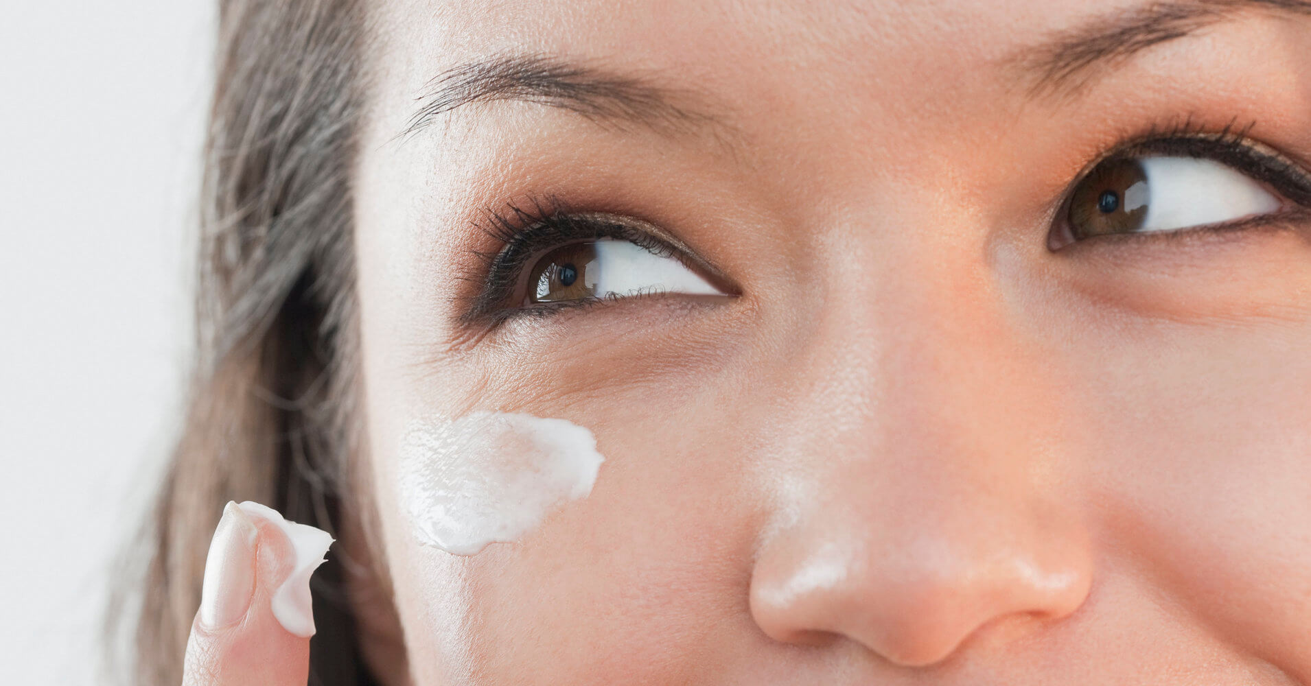 Kem mắt Clinique All About Eyes Nên Hay Không Nên Đầu Tư? – Bicicosmetics