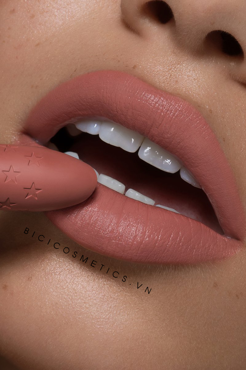 ColourPop Lux Lipstick UnoMas - Bici Cosmetics