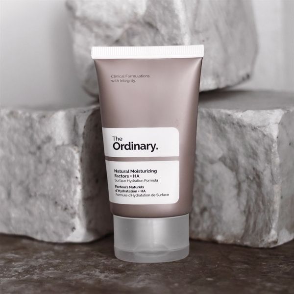  Kem Dưỡng Khóa Ẩm Căng Mọng DaThe Ordinary Natural Moisturising Factors + HA (30/100ml) 