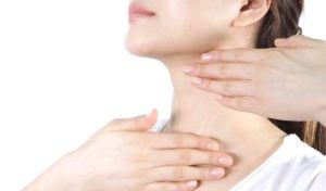 Sử dụng dưỡng chất thừa của mặt nạ giấy 1 Sử dụng dưỡng chất thừa của mặt nạ giấy 1